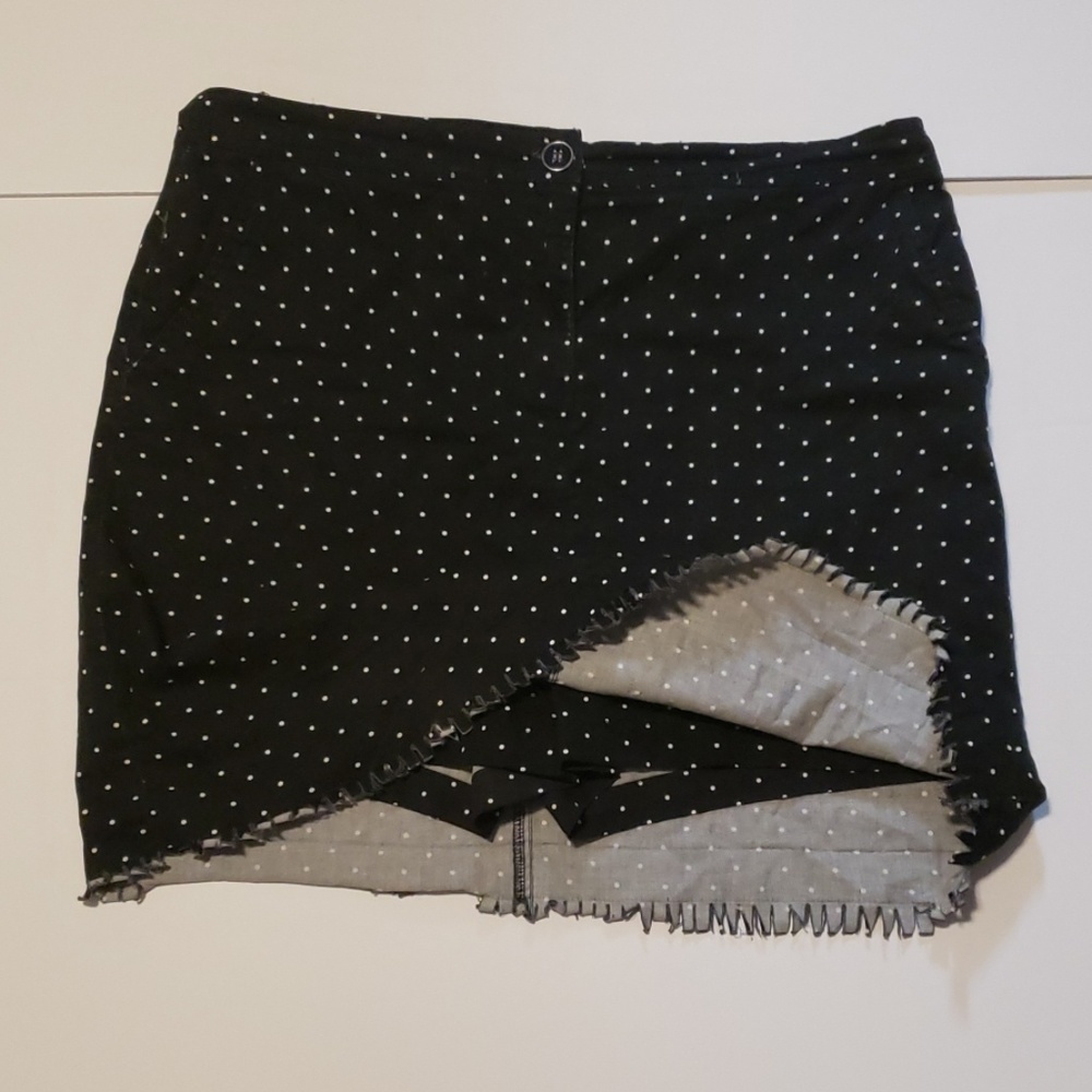 Karen Scott Skort Black/White Polka Dots Size 14
